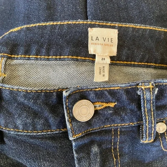 La Vie Rebecca Taylor High Rise Cropped Raw Hem Blue Jeans - Picture 6 of 8